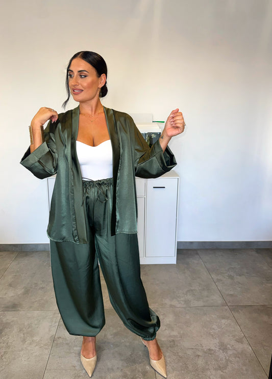 Conjunto Satinado Caqui