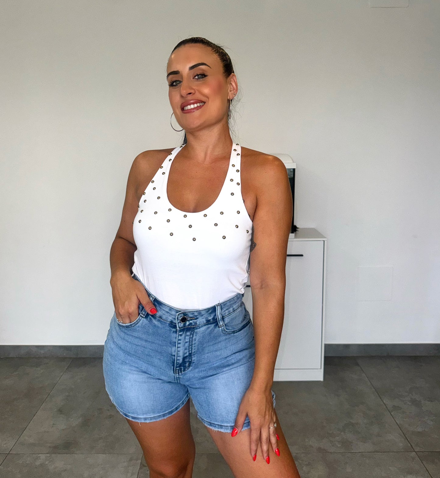 Top Cuello Tachas